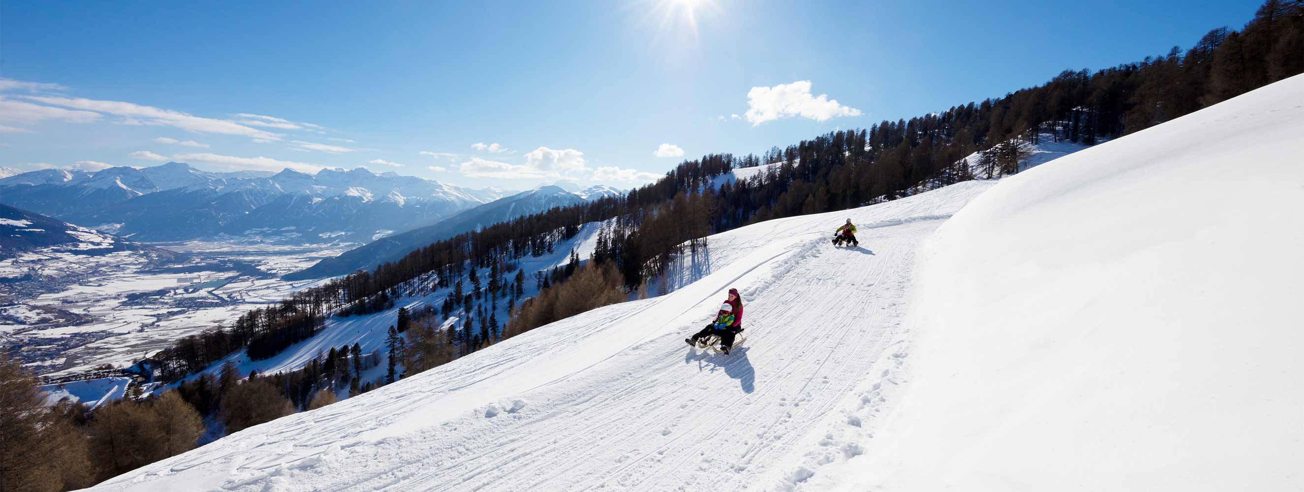 Wintersport in traumhafter Schneelandschaft